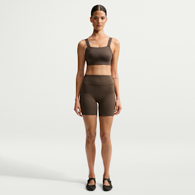 NikeSKIMS Matte Women's Wide-Strap Bra. Nike.com